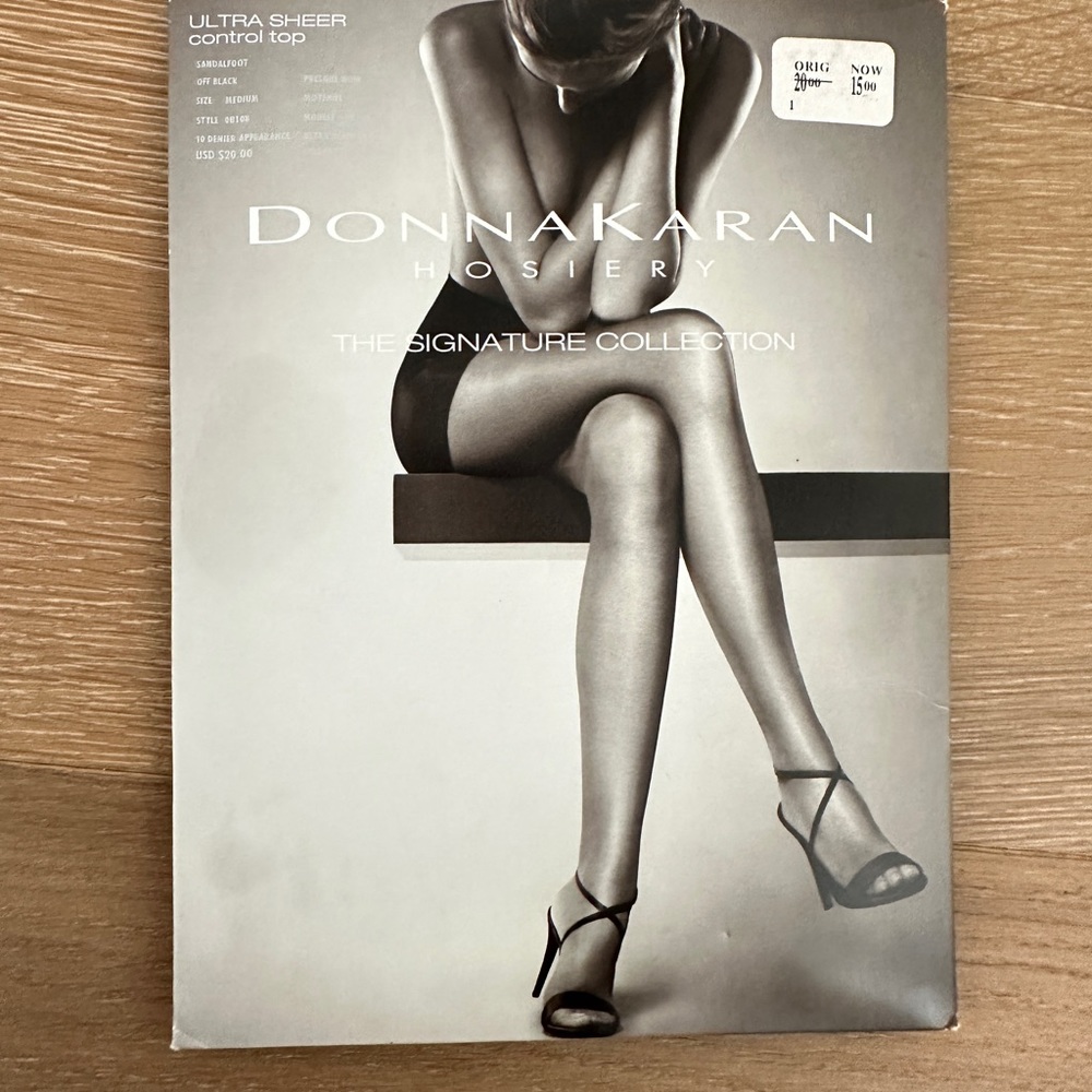 Donna Karen signature collection hoisery ultra sheer 10 denier
